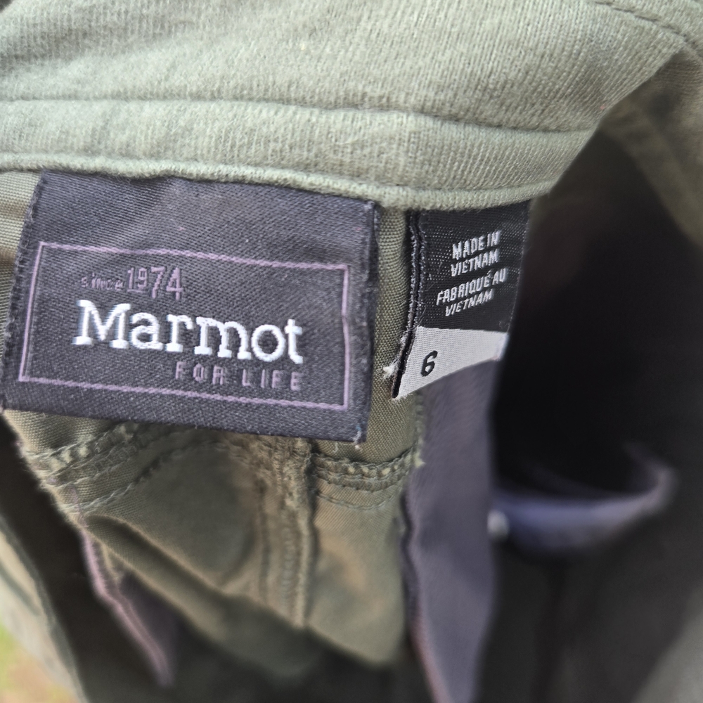 Marmot Women’s Olive Green Cargo Shorts Size 6 - Picture 3 of 3